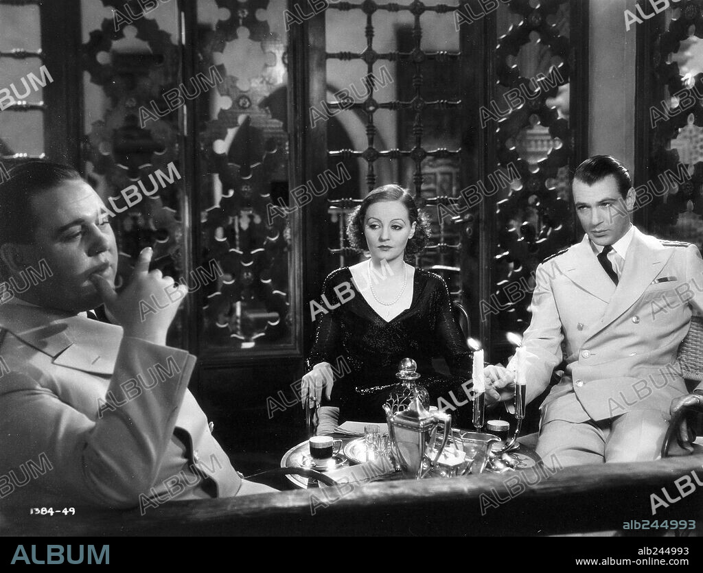 CHARLES LAUGHTON, GARY COOPER and TALLULAH BANKHEAD in DEVIL AND THE DEEP, 1932, directed by MARION GERING. Copyright PARAMOUNT PICTURES.
