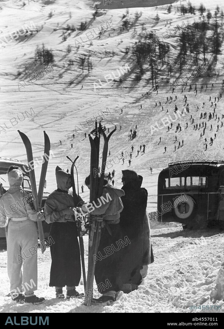 Italy. piemonte. sestriere. ski runs. 1950.