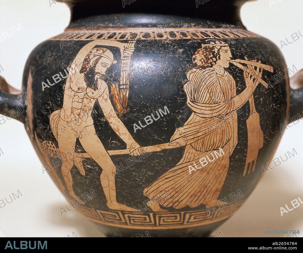 ARTE GRIEGO. Siglo V a. C. Período clásico. "STAMMOS". Vasija o Gran Vaso abierto provisto de dos asas horizontales, utilizado en los banquetes para mezclar el vino y el agua. Decorado con héroes áticos según la técnica de las "figuras rojas" en fondo negro. Pieza procedente de Bari (Italia). Museu Episcopal de Vic. Provincia de Barcelona. Comarca de Osona. Cataluña.