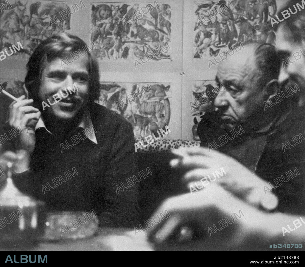 Czech Playwright Vaclav Havel (Left) And Dissident Frantisek Kriegel Attend Private Viewing Of Paintings By Karel Havlicek In The Cottage Owned By Author Pavel Kohout In Sazava In 1978. Frantisek Kriegel Was The Only Czechoslovak Representative Who Refused To Sign The So-Called Moscow Protocols Approving The1968 Soviet Invasion Of Czechoslovakia.   (Photo by: Sovfoto/UIG via Getty Images).