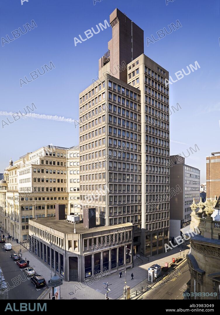 NatWest Tower, 103 Colmore Row, Birmingham, West Midlands, 2009. General view of the former National Westminster House, an example of Brutalist architecture designed by John Madin and completed in 1975.
