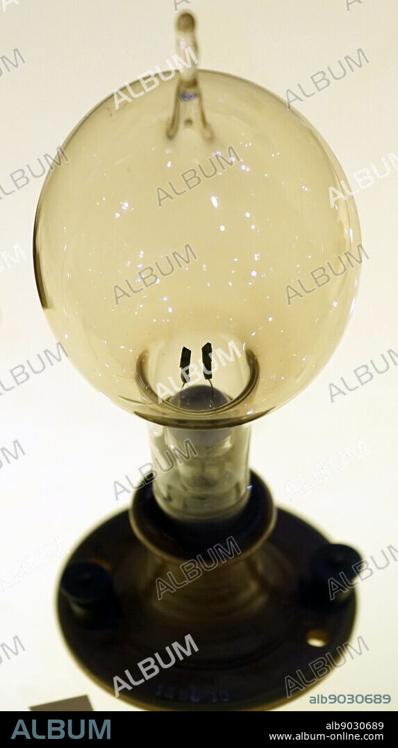 Edison s Lamp 1880. Carbon filament bulbs were the first