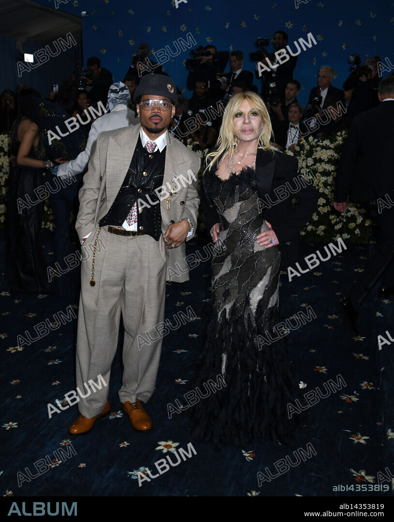 May 5, 2025, New York, Ny, United States: Chance the Rapper and Donatella Versace attends the 2025 Met Gala Celebrating Superfine: Tailoring Black Style at Metropolitan Museum of Art in New York. May 5, 2025. (Credit Image: © Photo Image Press via ZUMA Press Wire).