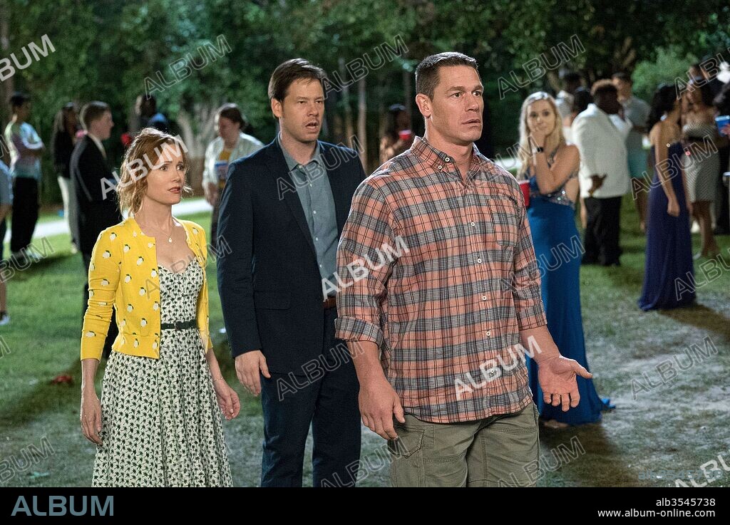 IKE BARINHOLTZ, JOHN CENA y LESLIE MANN en #SEXPACT, 2018 (BLOCKERS), dirigida por KAY CANNON. Copyright POINT GREY PICTURES.