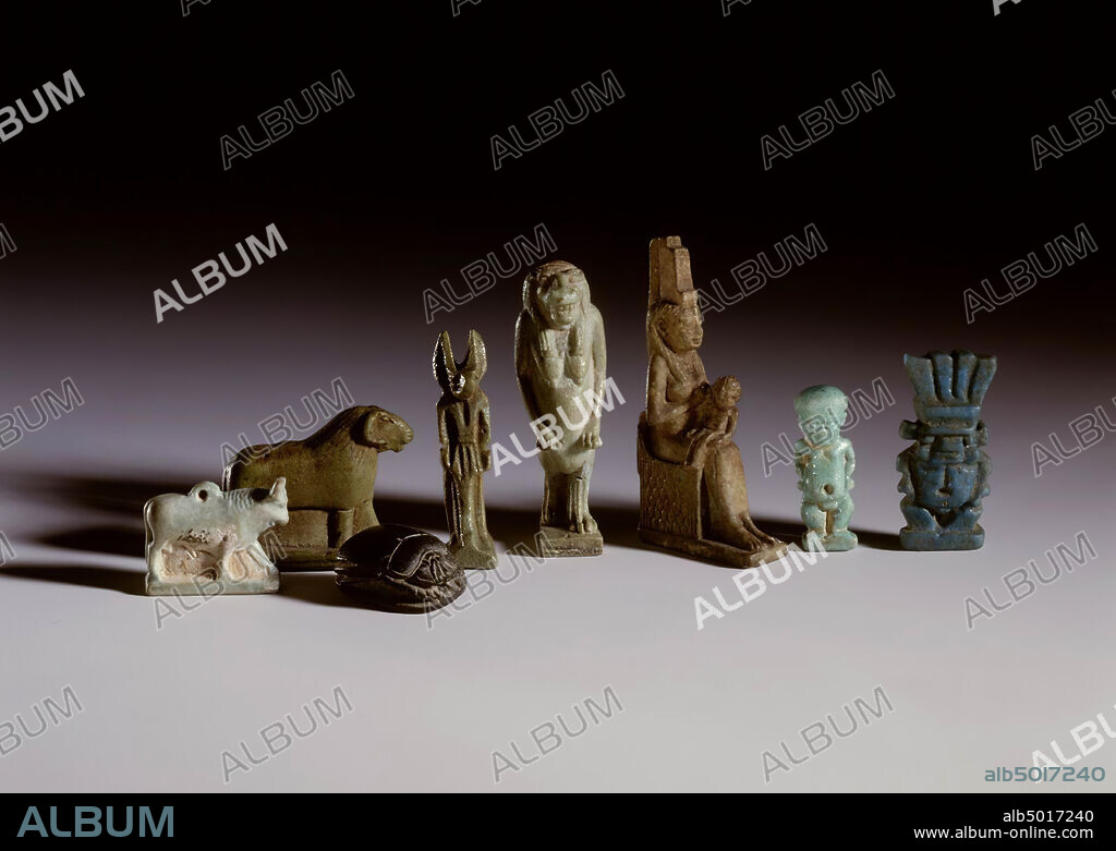statue, Isis, sitting, Horus, name sign, amulet, god, goddess, faience, 5,1 cm, Egypt.