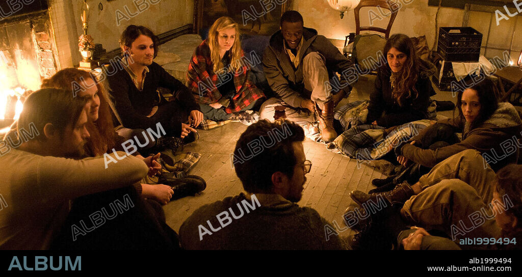 ALEXANDER SKARSGARD, BRIT MARLING und ELLIOT PAGE in THE EAST, 2013, unter der Regie von ZAL BATMANGLIJ. Copyright SCOTT FREE PRODUCTIONS / ARONOWITZ, MYLES.