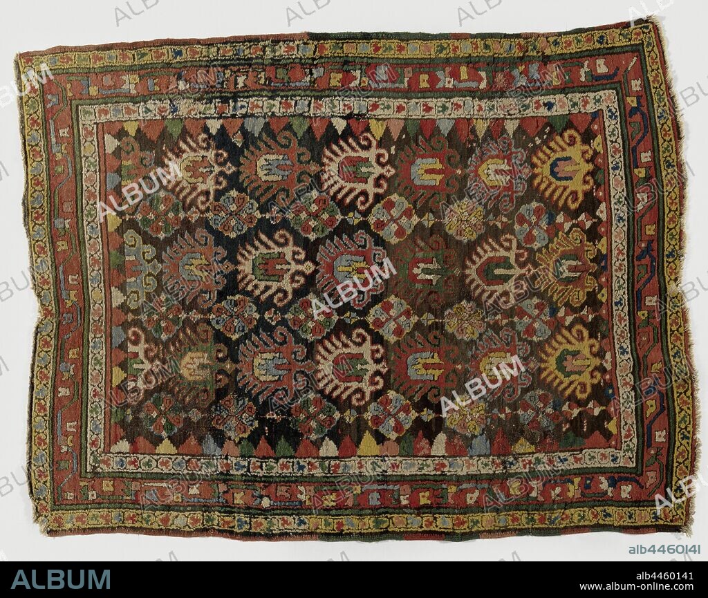 Palmette rug with repeating pattern of stylized lotus flowers and volute rosettes and triangles, border with floral motifs, Oriental carpet, palmette rug. In the midfield a repeating pattern of stylized lotus flowers and volute rosettes, along the inner edge triangles. Border with floral motifs., Koerdistan, 1850 - 1900, ketting, h 185 cm × w 145 cm.