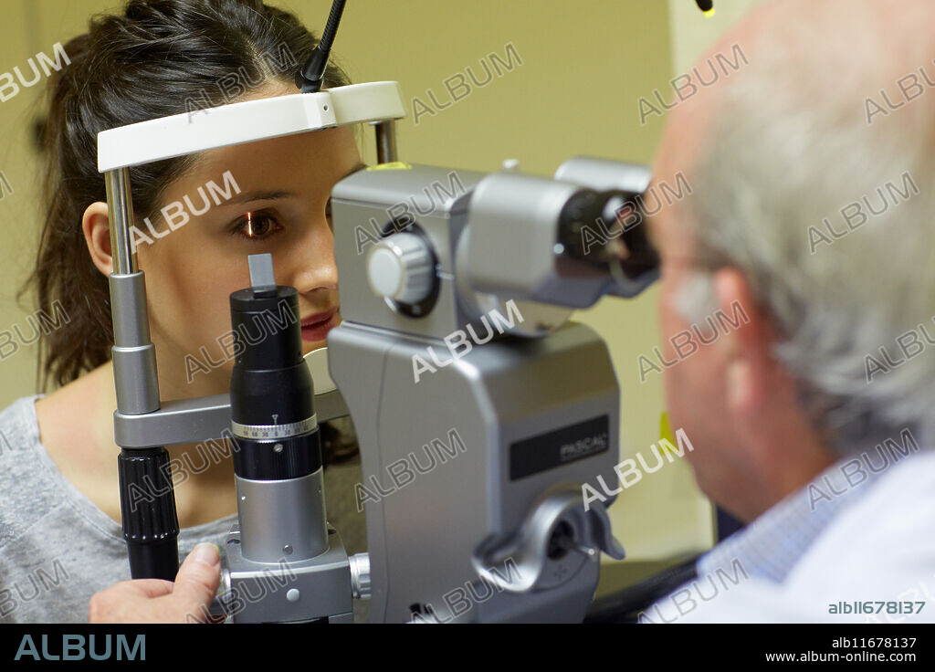 The PASCAL Photocoagulator is Topcon Medical Laser Systems TMLS¥s premier, fully integrated pattern scanning system Based on the groundbreaking PASCAL Method, PASCAL allows physicians to control the precision, safety, and efficiency of the photocoagulation procedure, while optimizing patient comfort and experience Ophthalmology, Hospital Donostia, San Sebastian, Gipuzkoa, Basque Country, Spain.