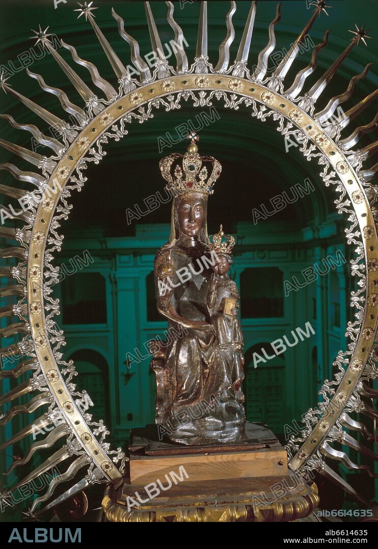 VIRGEN DE ATOCHA   (SIN MANTO).