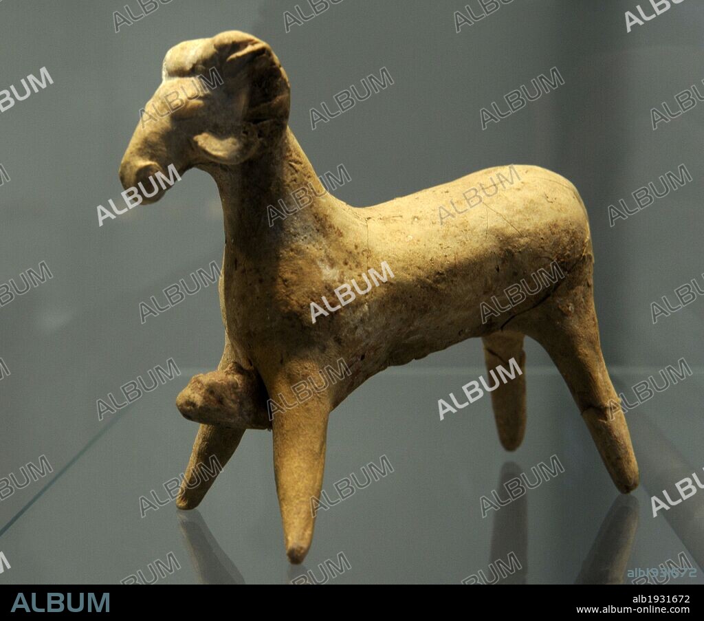 ARTE ANTIGUO. AREA DEL MEDITERRANEO. ITALIA. Mitos griegos en Italia. La historia de Odiseo (Ulises) héroe griego, que escapó de la cueva del cíclope, escondiendo bajo el vientre de un carnero, se estableció en Italia. 500-475 a. C. Museo Carlsberg Glyptotek. Copenhague. Dinamarca. Norte Europa.