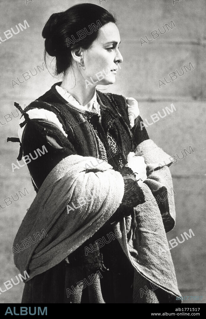 Lucia Bosè in 'La colonna infame'. Lucia Bosè in a costume during the filming of 'La colonna infame' by Nelo Risi. Italy, 1972.