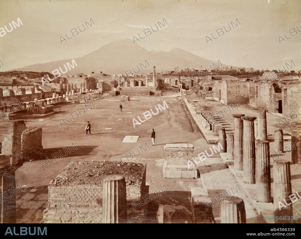 Pompeya. Foro Civil.