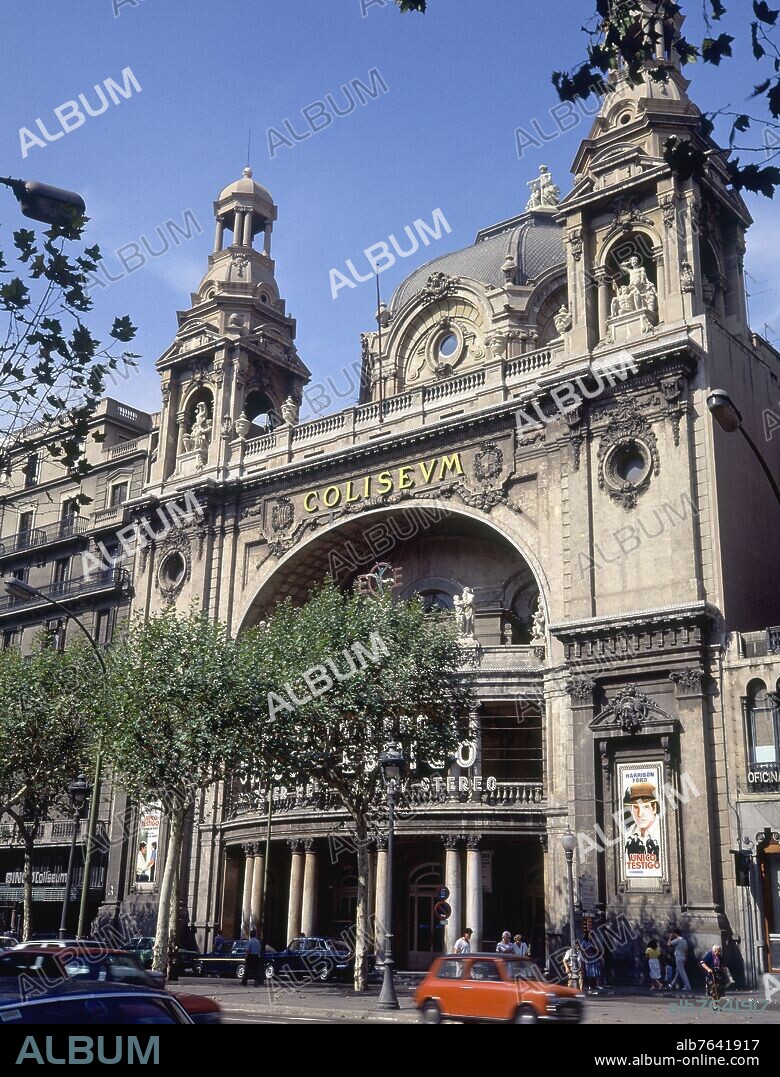 CINE COLISEUM SITUADO EN LA GRAN VIA DE BARCELONA E INAGURADO EN 1923.