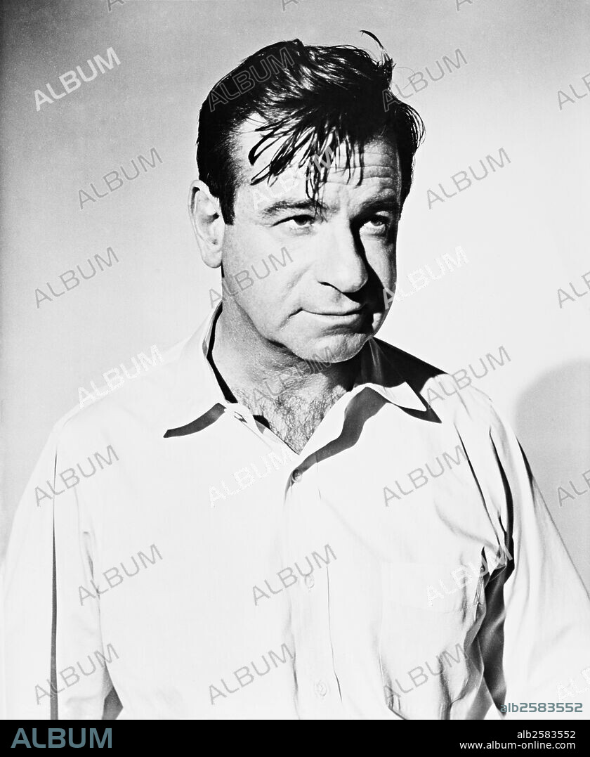 WALTER MATTHAU en LA EXTRAÑA PAREJA, 1968 (THE ODD COUPLE), dirigida por GENE SAKS. Copyright PARAMOUNT PICTURES.