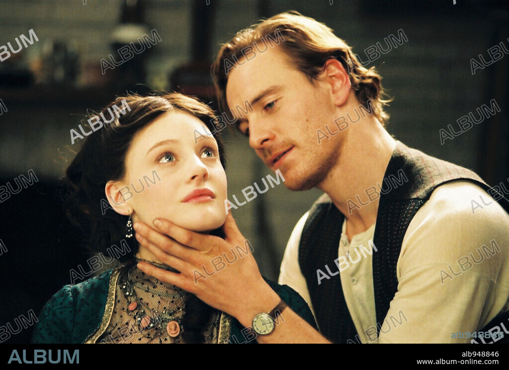 MICHAEL FASSBENDER and ROMOLA GARAI in ANGEL, 2007, directed by FRANÇOIS OZON. Copyright FIDELITE PRODUCTIONS.