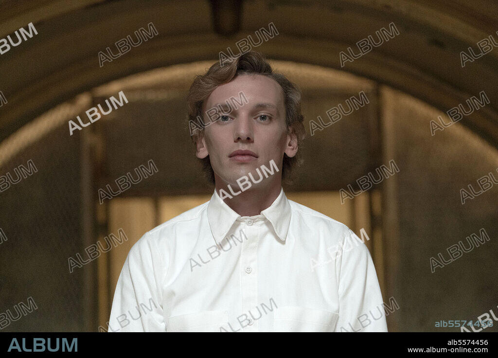JAMIE CAMPBELL BOWER in STRANGER THINGS, 2016, unter der Regie von MATT DUFFER und ROSS DUFFER. Copyright 21 LAPS ENT/MONKEY MASSACRE.