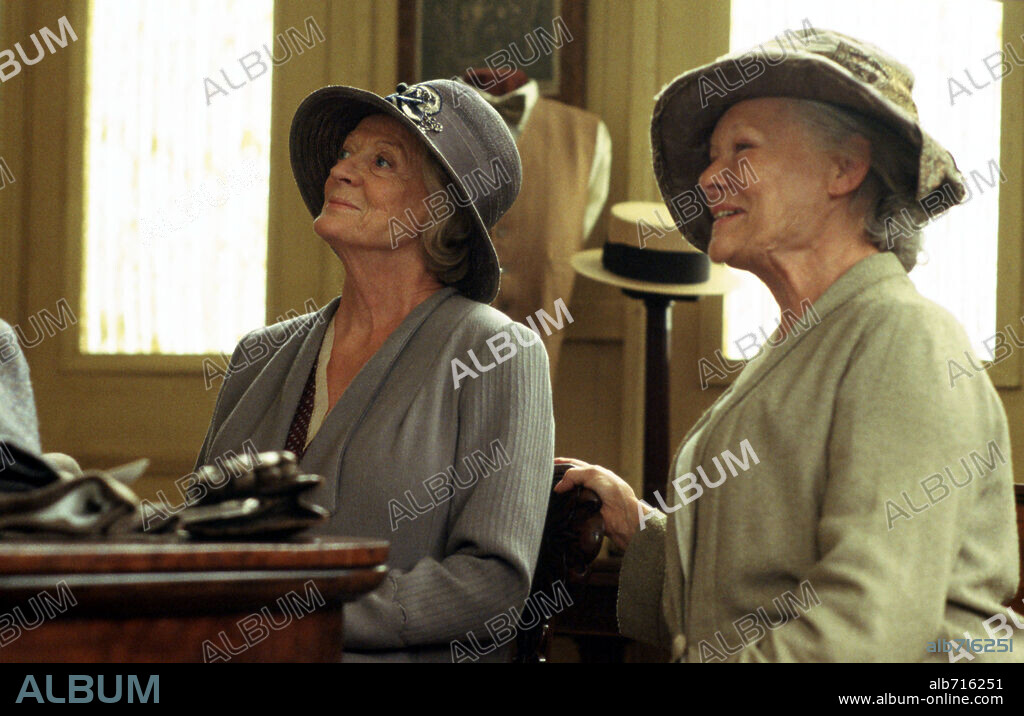 JUDI DENCH y MAGGIE SMITH en LA ULTIMA PRIMAVERA, 2004 (LADIES IN LAVENDER), dirigida por CHARLES DANCE.