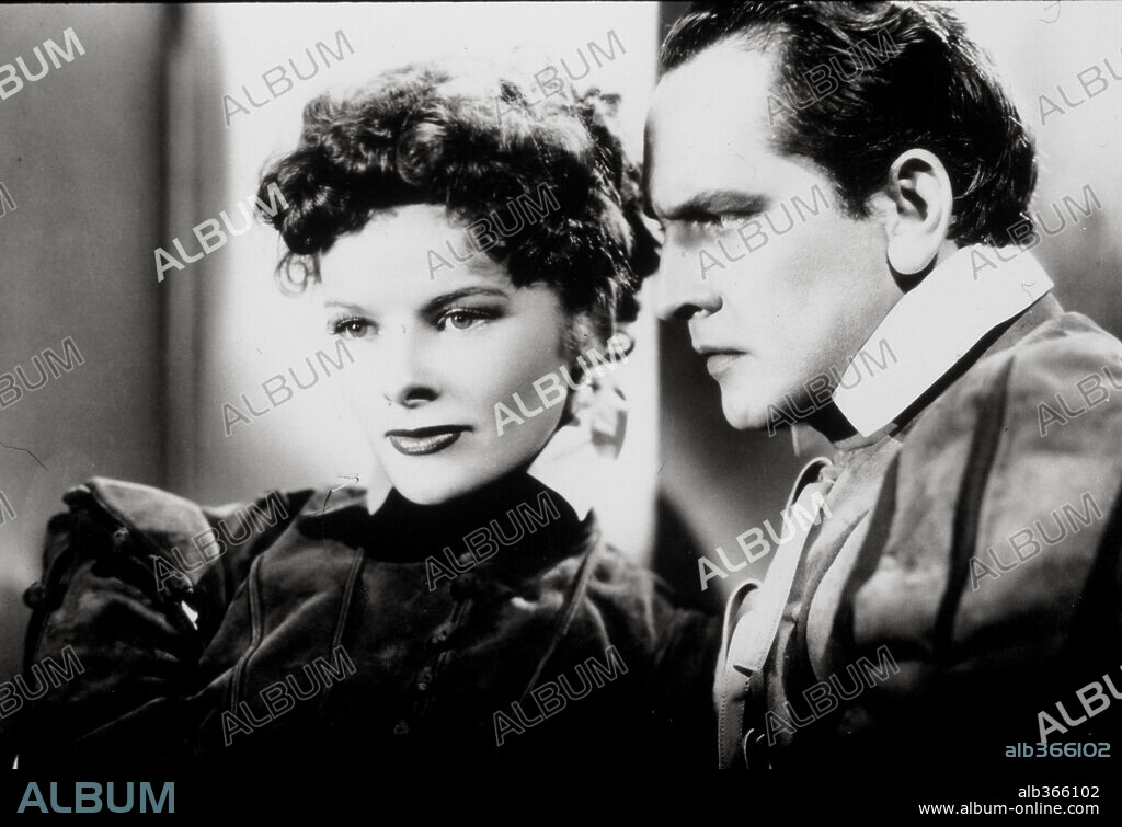 FREDRIC MARCH and KATHARINE HEPBURN in MARY OF SCOTLAND, 1936, directed by JOHN FORD. Copyright RKO.