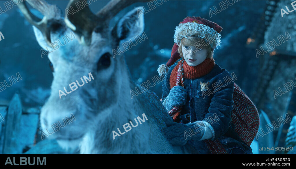 HENRY LAWFULL en EL CHICO QUE SALVO LA NAVIDAD, 2021 (A BOY CALLED CHRISTMAS), dirigida por GIL KENAN. Copyright BLUEPRINT PICTURES.