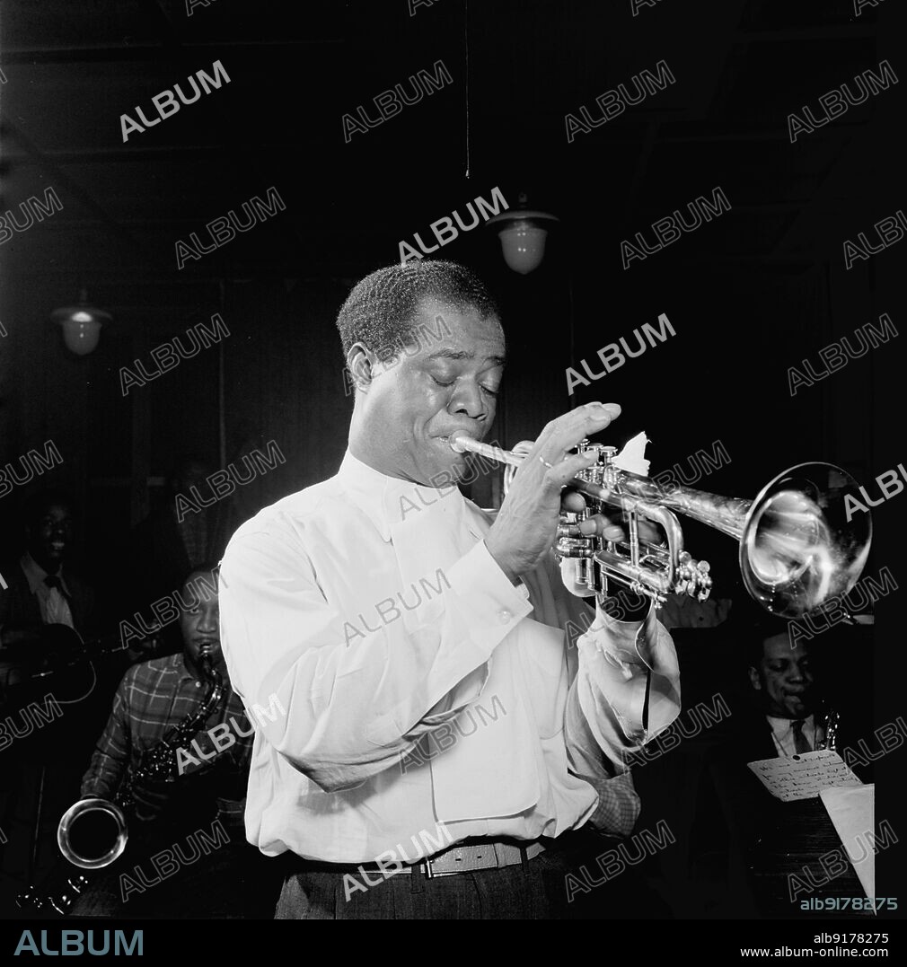 WILLIAM PAUL GOTTLIEB. Portrait of Louis Armstrong, Carnegie Hall, New York, N.Y., ca. Apr. 1947.