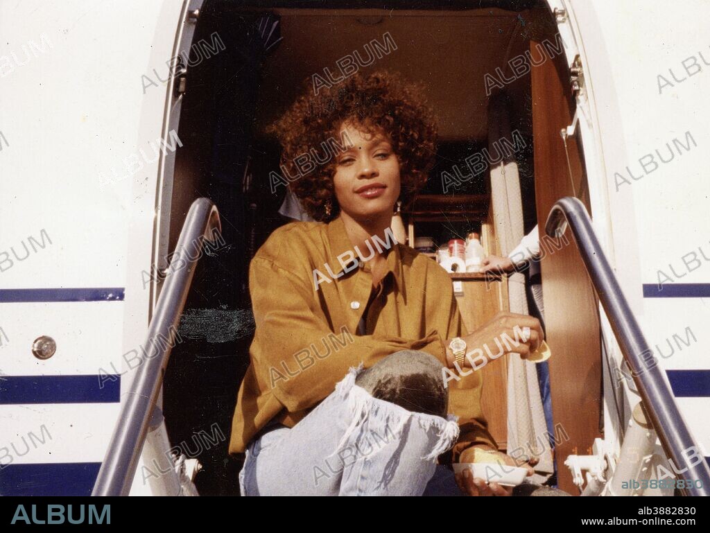 WHITNEY HOUSTON en WHITNEY, 2018, dirigida por KEVIN MACDONALD y KEVIN MCDONALD. Copyright LIGHTBOX.