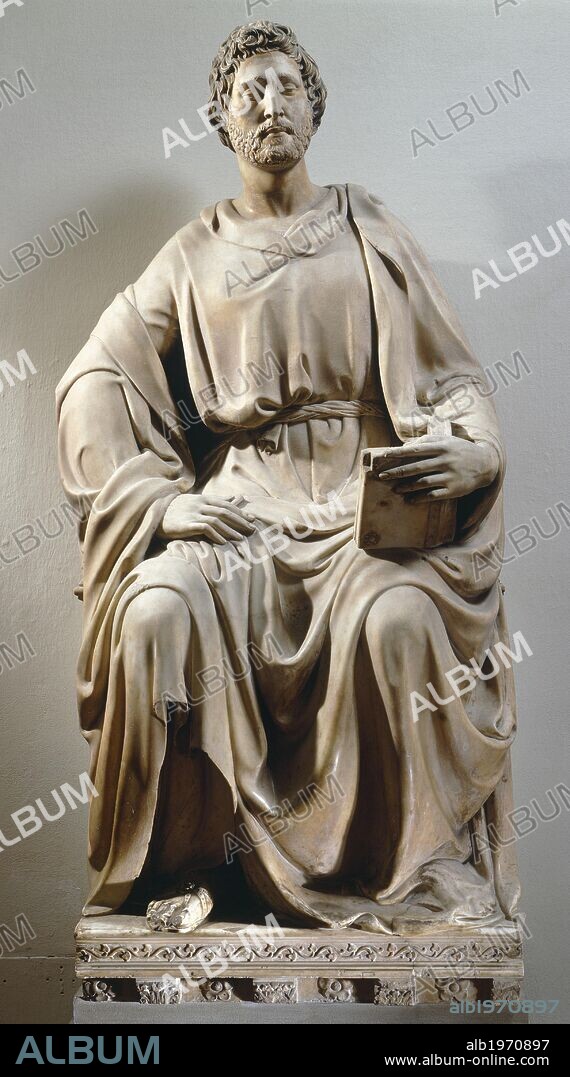 St Luke the Evangelist, 1408-1412, by Nanni di Banco (ca 1384-1421), a marble statue. Originating from the Duomo in Florence, Tuscany.