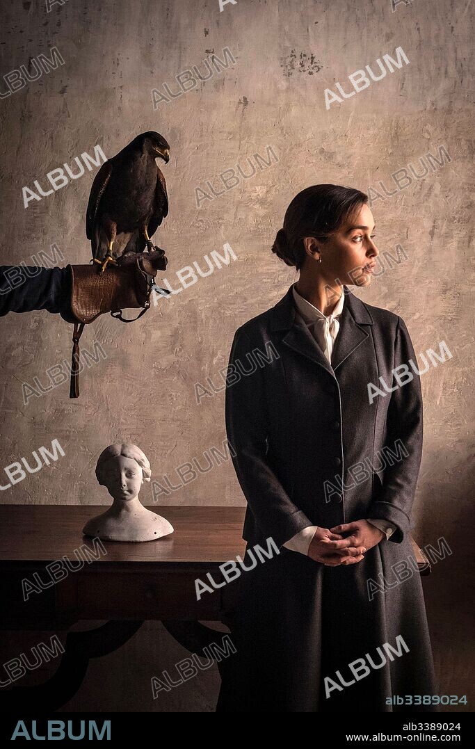 EMILIA CLARKE in VOICE FROM THE STONE, 2017, directed by ERIC D. HOWELL. Copyright ZANUCK INDEPENDENT.
