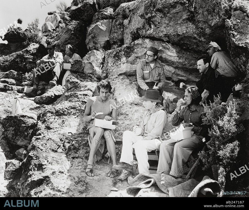 EL LADRÓN DE BAGDAD, 1940 (THE THIEF OF BAGDAD), dirigida por ALEXANDER KORDA, LUDWIG BERGER, MICHAEL POWELL, TIM WHELAN, WILLIAM CAMERON MENZIES y ZOLTAN KORDA. Copyright KORDA.