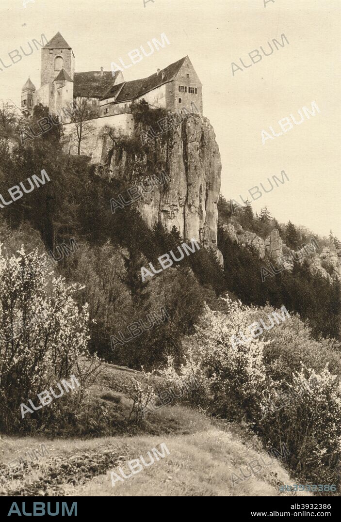 'Prunn Castle n the Altmuhl Valley', 1931. From Deutschland by Kurt Hielscher. [F. A. Brockhaus, Leipzig, 1931].