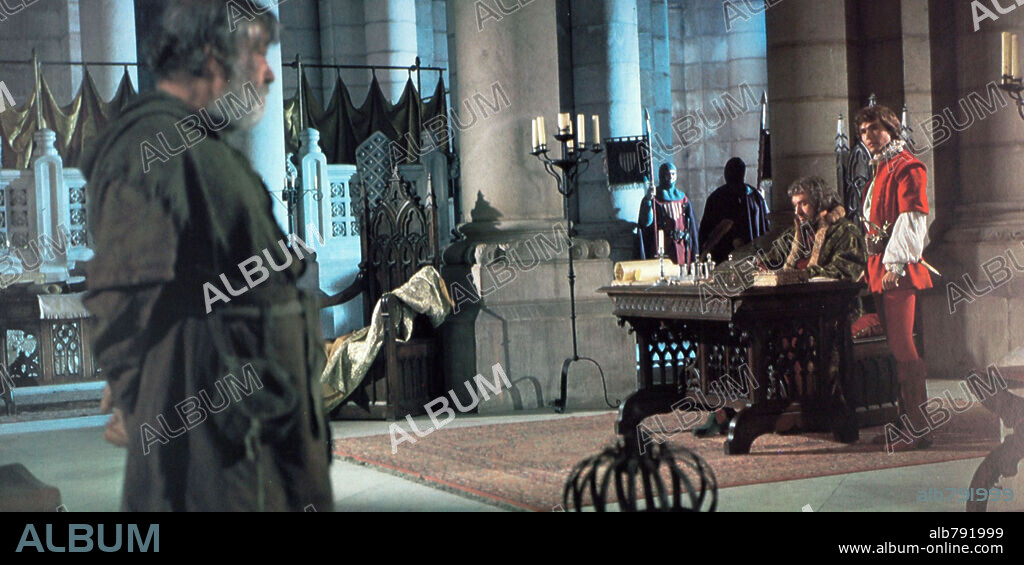 LA ESPADA NEGRA, 1976, directed by FRANCISCO ROVIRA BELETA. Copyright OSCAR PRODUCCIONES CINEMATOGRAFICAS.
