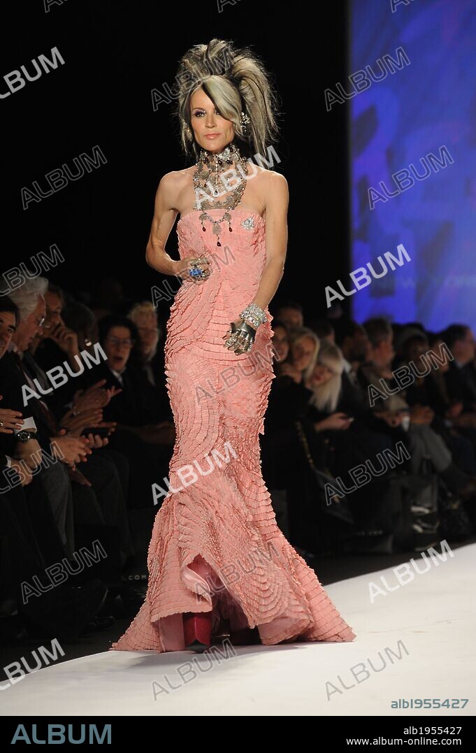 . 12, 2010 - New York, NY, USA -  . . . . . February 12 2010, New York City Daphne Guinness on the runway for Naomi Campbell's 'Fashion For Relief Haiti NYC 2010 ' show during the fall 2010 Mercedes-Benz Fashion Week, in New York, February. 12, 2010. (Credit Image: © Sharkpixs/ZUMApress.com). 12/02/2010