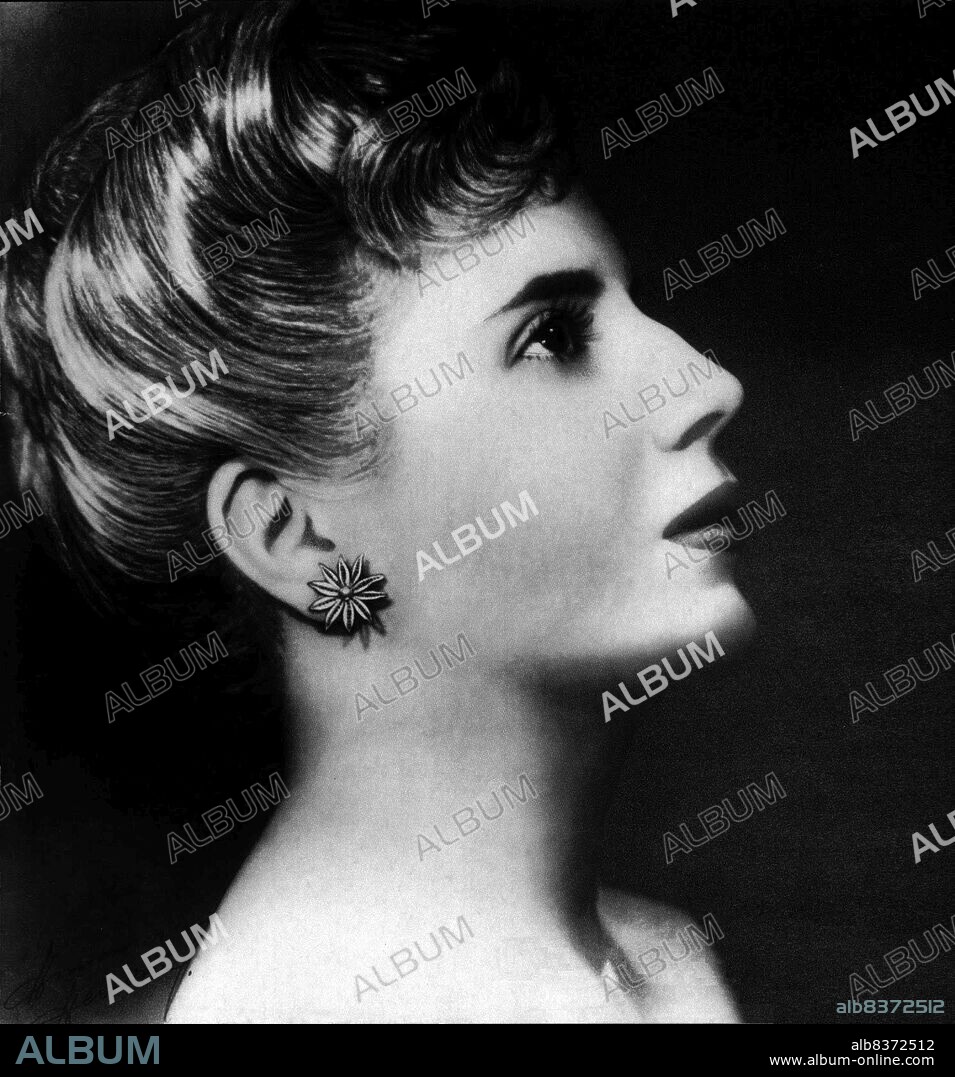 Maria Eva Duarte de Peron (7 May 1919 26 July 1952) was the second wife of Argentine President Juan Peron (18951974) and served as the First Lady of Argentina from 1946 until her death in 1952.<br/><br/>. She is usually referred to as Eva Peron, or by the affectionate Spanish language diminutive Evita.