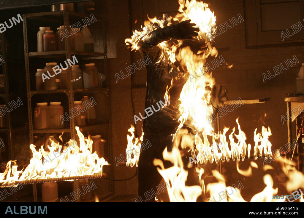DECOYS 2: ALIEN SEDUCTION, 2007, directed by JEFFERY SCOTT LANDO. Copyright REEEL ONE ENTERTAINMENT.