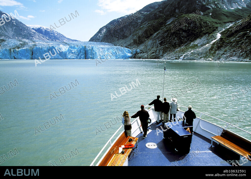 Tourists at Dawes Glacier in Endicott Arm Bay, Alaska, aboard the SS Spirit of Discovery of Cruise West Tours.