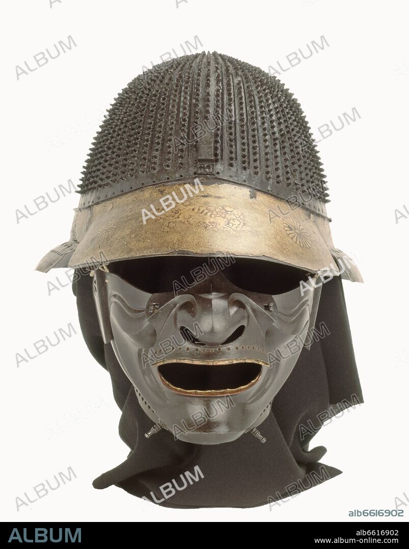 CASCO CON MASCARA (KABUTO)-JAPON 1573/84-ACERO,LACA,LATON.