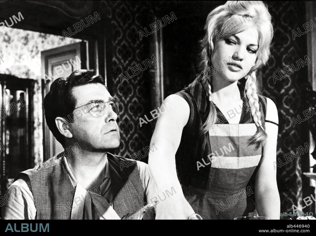 CLAUDIO GORA and CRISTINA GALONI in THE FACTS OF MURDER, 1959 (UN MALEDETTO IMBROGLIO), directed by PIETRO GERMI. Copyright RIAMA FILMS.