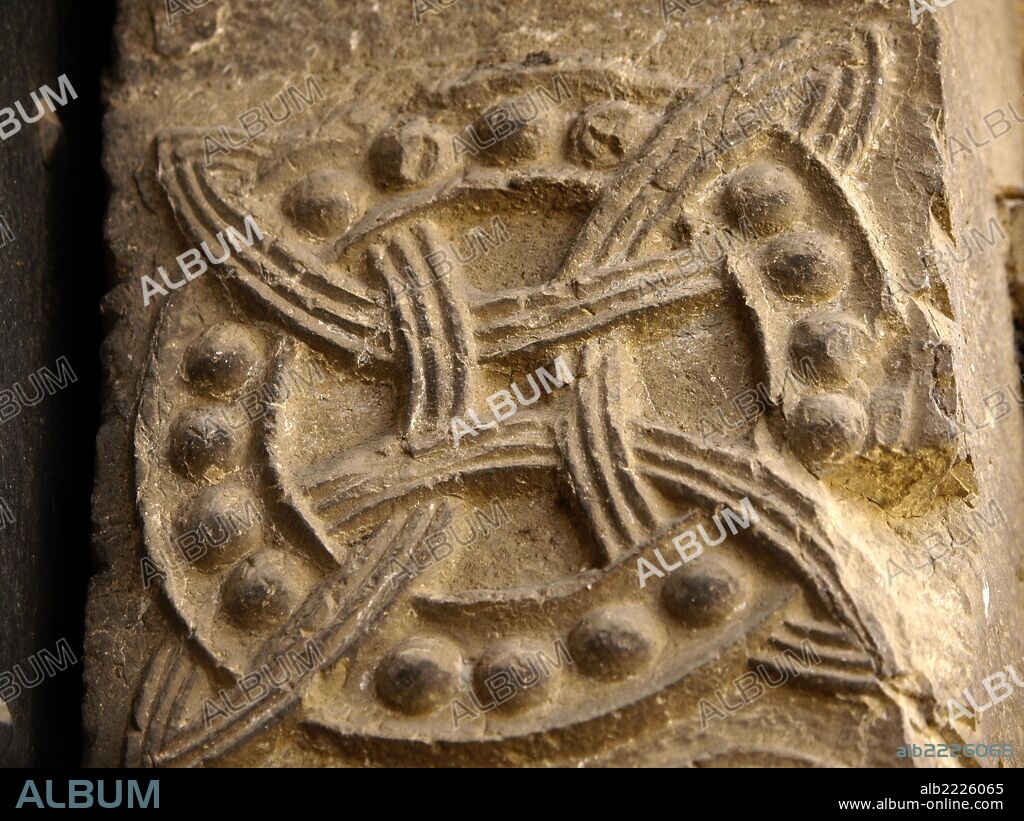 Simbolo romanico.Sant Pere de Galligants (s.X-sXII). Girona.Catalunya.España.