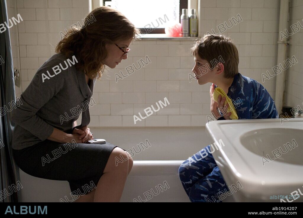 SANDRA BULLOCK und THOMAS HORN in EXTREMELY LOUD AND INCREDIBLY CLOSE, 2011, unter der Regie von STEPHEN DALDRY. Copyright PARAMOUNT PICTURES.