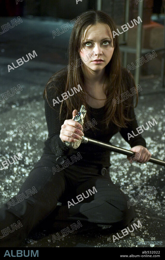 CHRISTINA RICCI in CURSED, 2005, directed by WES CRAVEN. Copyright DIMENSION FILMS.