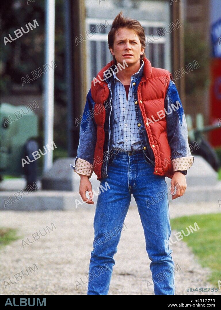 MICHAEL J. FOX en REGRESO AL FUTURO, 1985 (BACK TO THE FUTURE), dirigida por ROBERT ZEMECKIS. Copyright AMBLIN/UNIVERSAL.