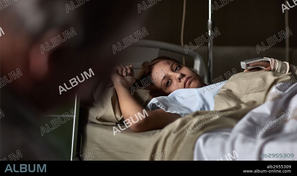 MICHELLE JENNER en NO TENGAS MIEDO, 2011, dirigida por MONTXO ARMENDARIZ. Copyright ORIA FILMS.