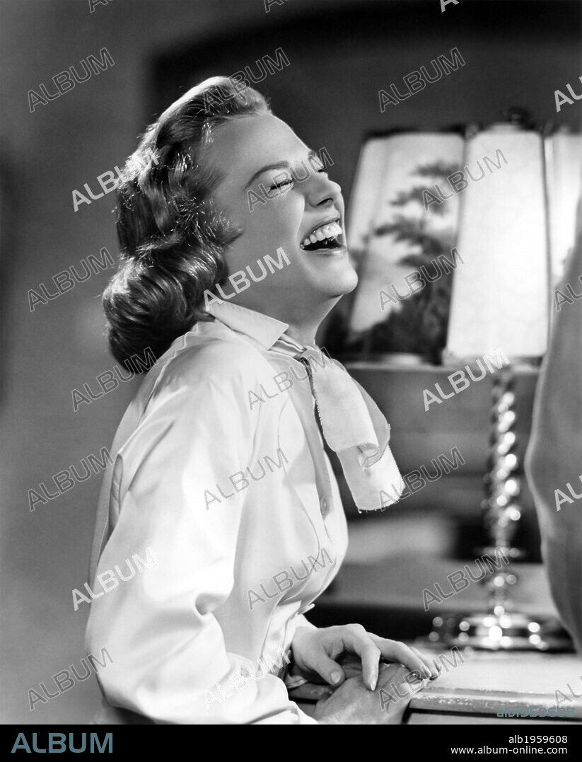 JUNE ALLYSON in INTERLUDE, 1957, directed by DOUGLAS SIRK. Copyright UNIVERSAL PICTURES.