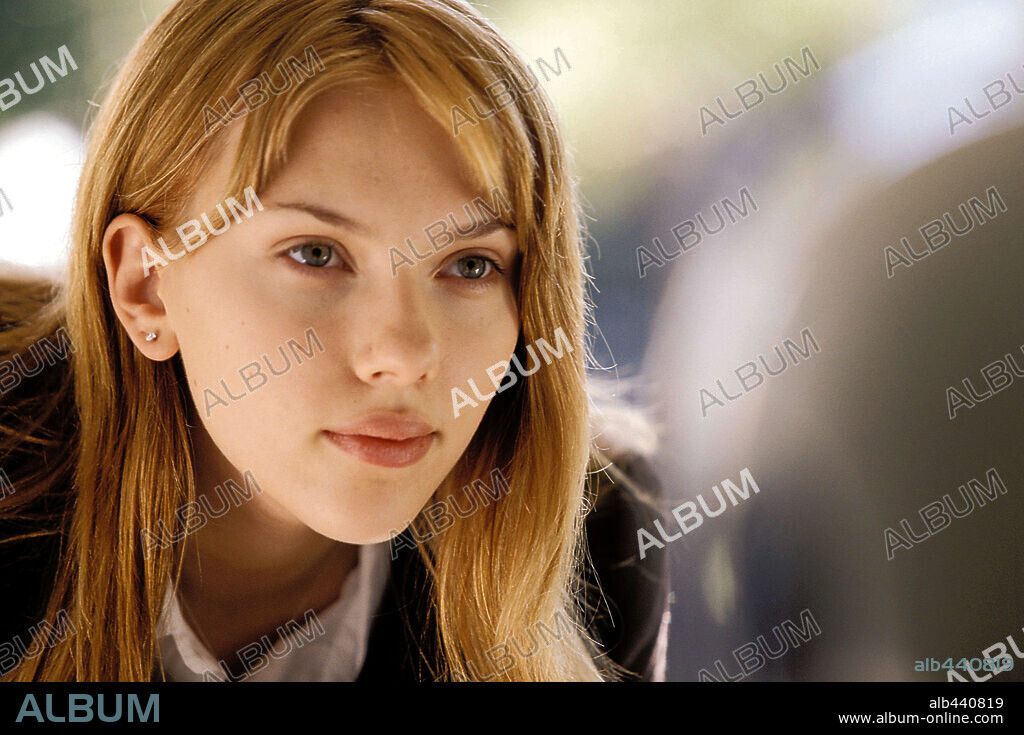 SCARLETT JOHANSSON en LOST IN TRANSLATION, 2003, dirigida por SOFIA COPPOLA. Copyright FOCUS FEATURES / SATO, YOSHIO.