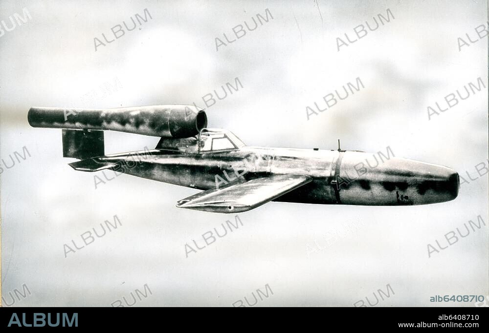Militär, Waffen / Rakete.-V1-Rakete.-(Erster Einsatz einer V1 (Fi 103-Marschflugkörper) im Luftkrieg gegen England am 13.6.1944.)-Foto, undat.