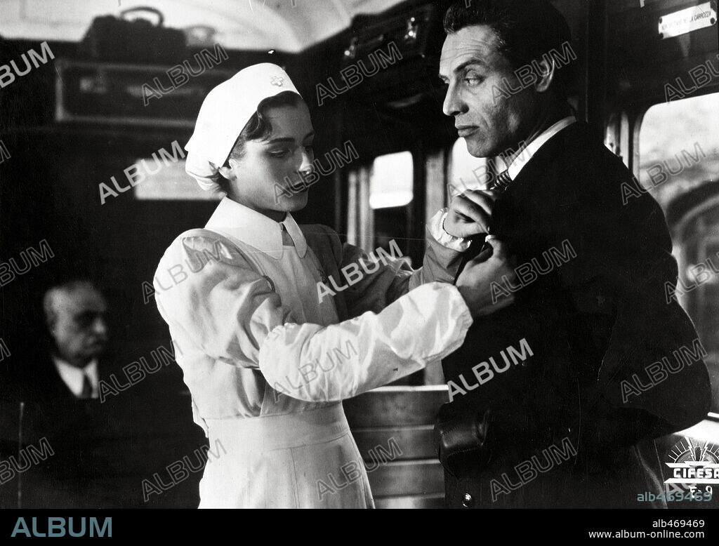 THE GATE OF HEAVEN, 1945 (LA PORTA DEL CIELO), directed by VITTORIO DE SICA. Copyright LUX FILM.