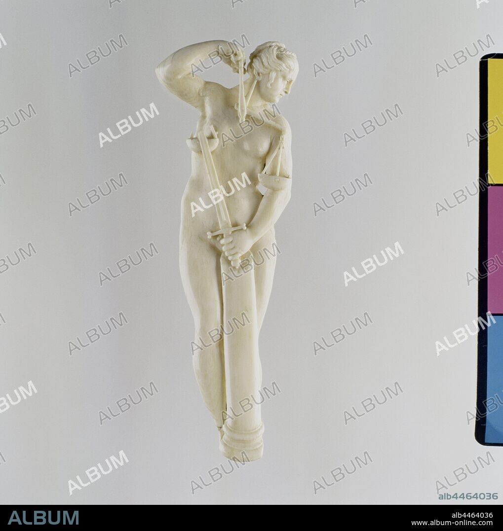Justitia, Flat relief with naked woman, standing behind a broken column, her left hand resting on the column with a raised sword, the right arm raised to the side of the turned away head and carrying a bathroom scale. The back of the relief is flat with a bevel on the foot. There are two holes in the body of an old rear attachment., anonymous, Zuid-Duitsland, c. 1600 - c. 1625, ivory, cutting, l 18.0 cm.