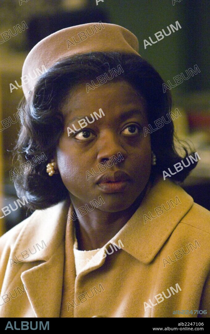 VIOLA DAVIS en LA DUDA, 2008 (DOUBT), dirigida por JOHN PATRICK SHANLEY. Copyright SCOTT RUDIN PRODUCTIONS.