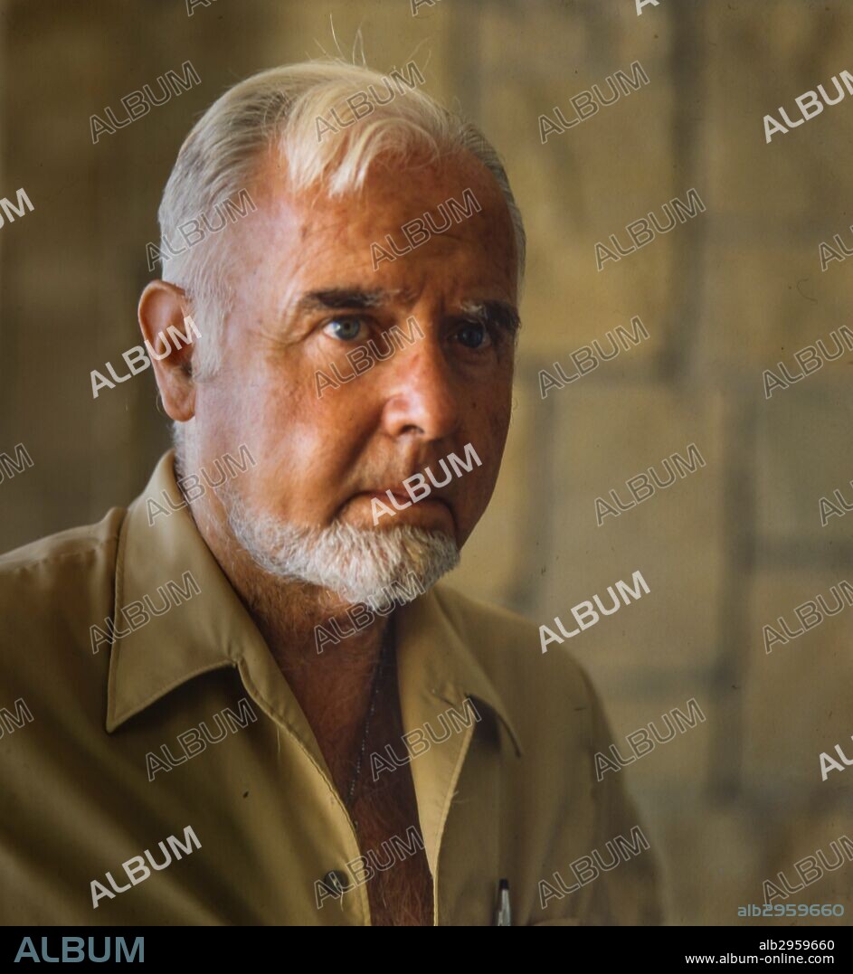1981. Joan Camprubí Alemany, conocido artísticamente como Joan Capri (Barcelona 10 de julio de 1917 - 4 de febrero de 2000).  Actor, humorista y monologuista español.
