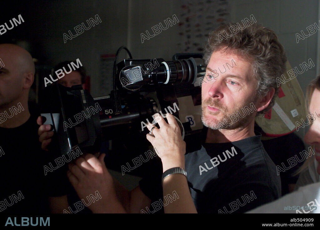 ALEXANDER WITT in RESIDENT EVIL: APOCALYPSE, 2004, unter der Regie von ALEXANDER WITT. Copyright COLUMBIA PICTURES.