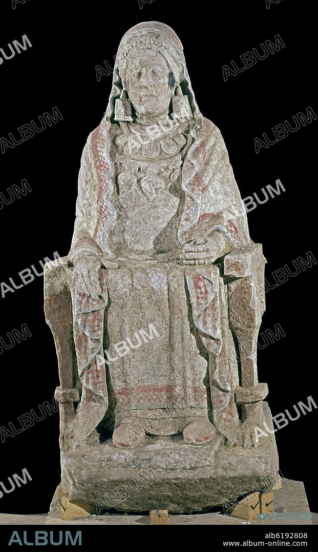 DAMA DE BAZA - ESCULTURA IBERA - SIGLO IV AC - DESCUBIERTA EN 1971.